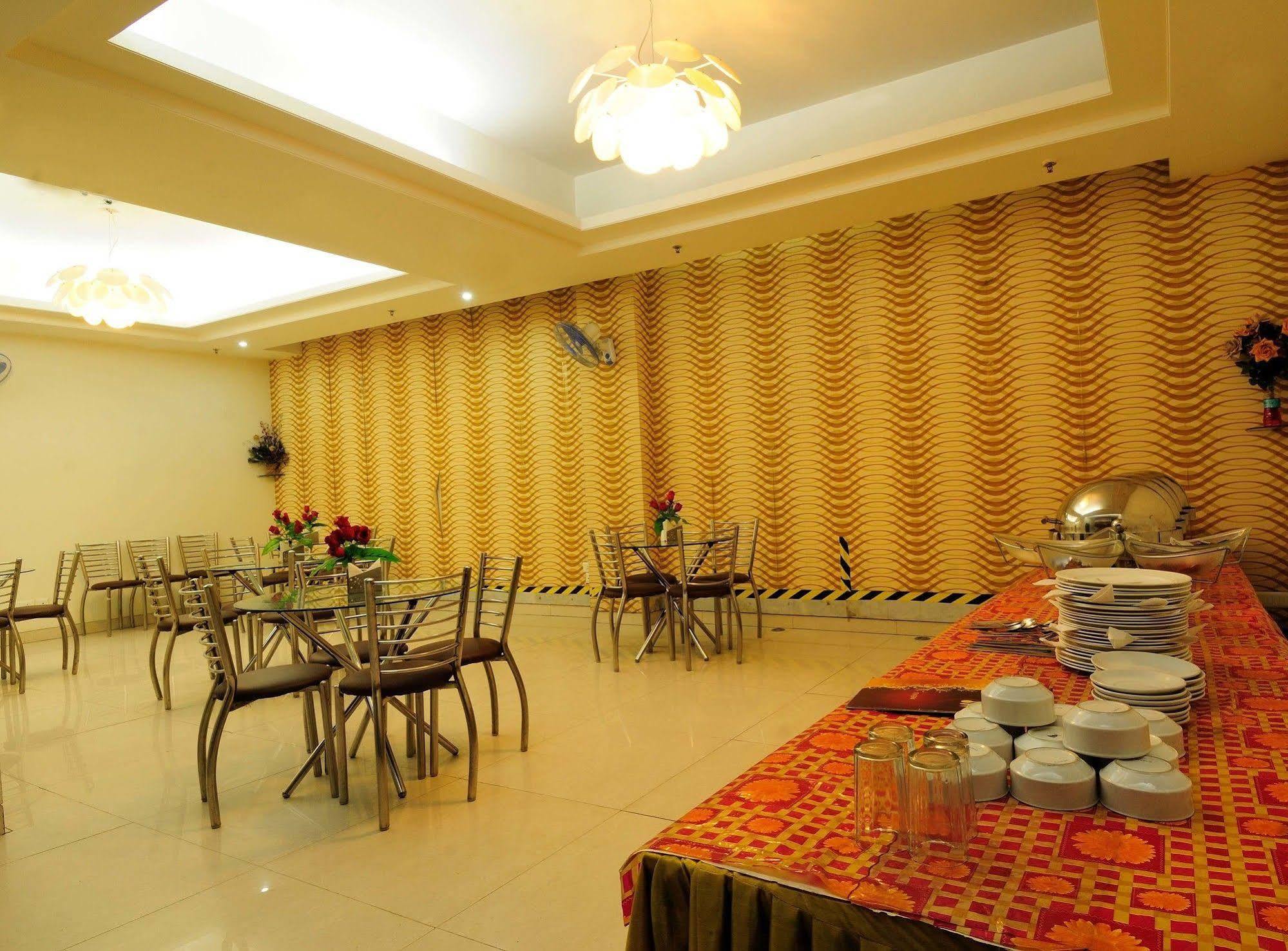 Sisley The Boutique Hotel Нью-Дели Экстерьер фото