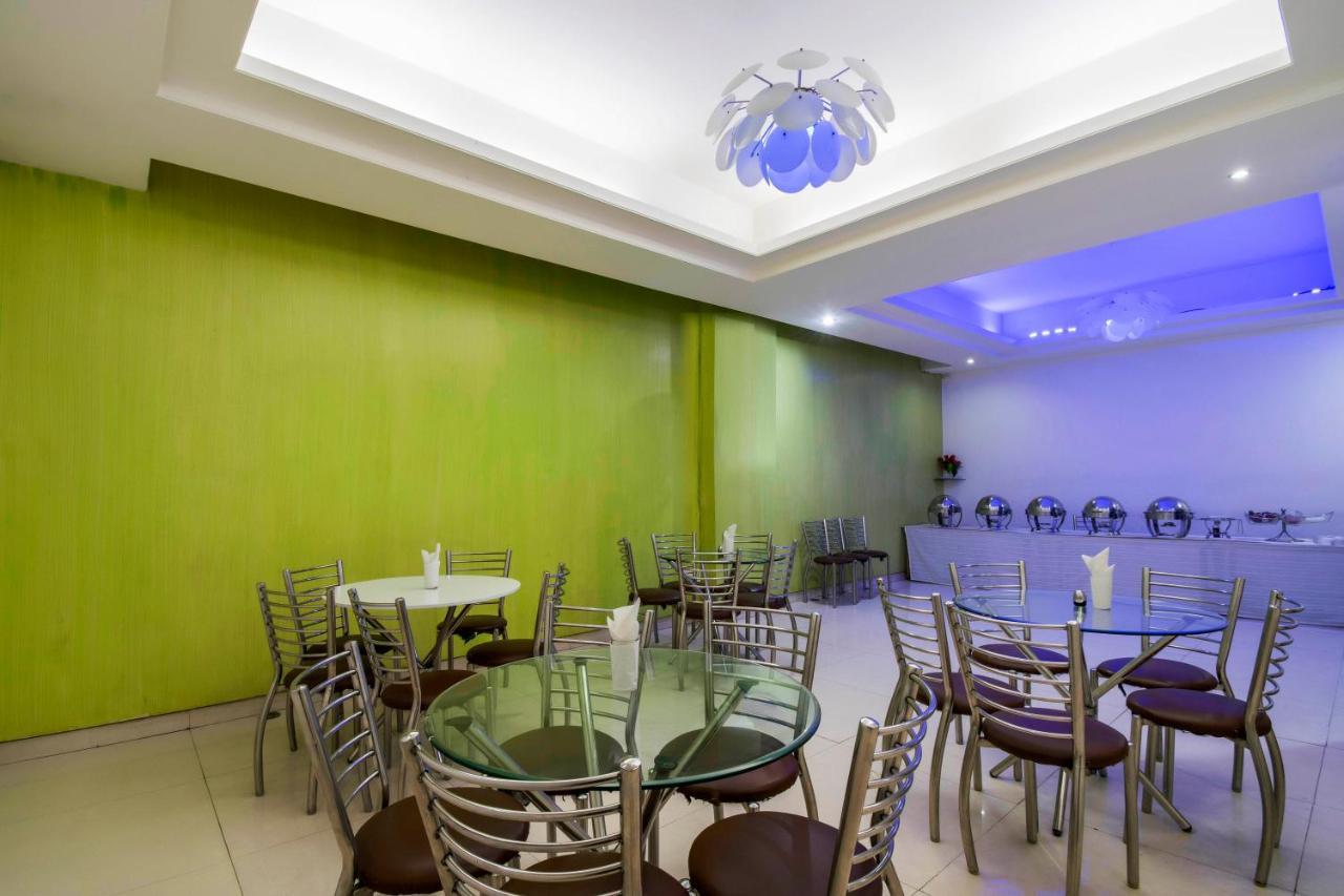 Sisley The Boutique Hotel Нью-Дели Экстерьер фото