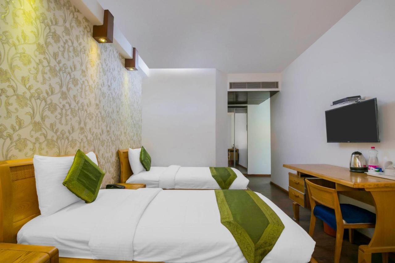 Sisley The Boutique Hotel Нью-Дели Экстерьер фото