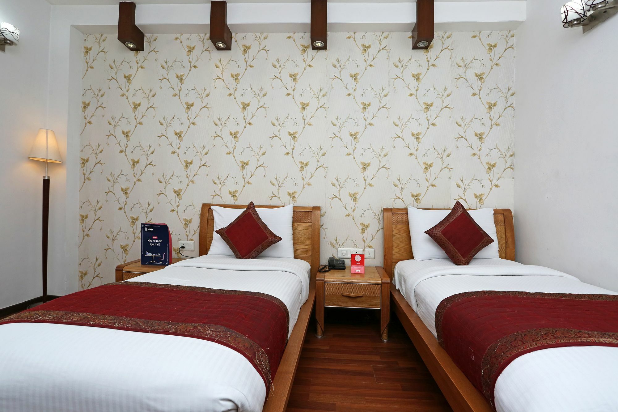 Sisley The Boutique Hotel Нью-Дели Экстерьер фото